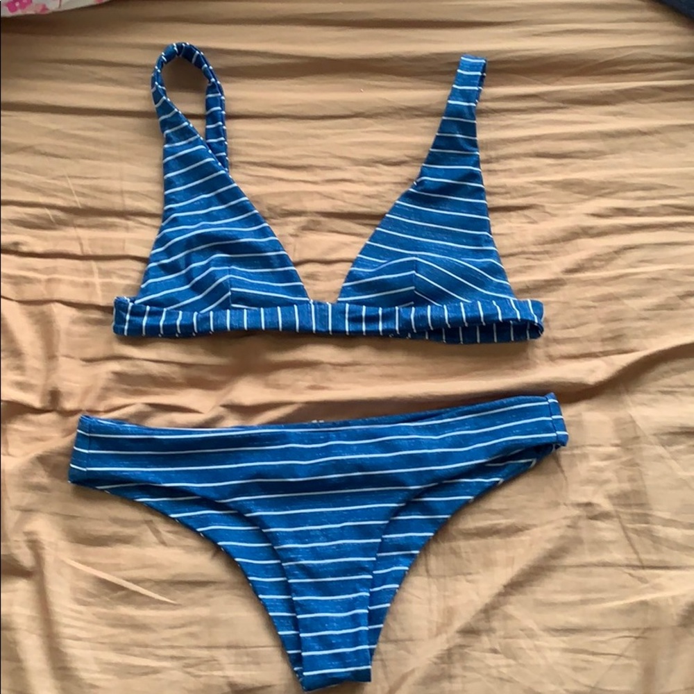 Top and bottom swim suit